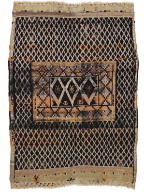 VINTAGE MOROCCAN BLACK AND WHITE